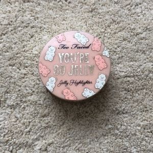 Too Faced Liquid Highlighter